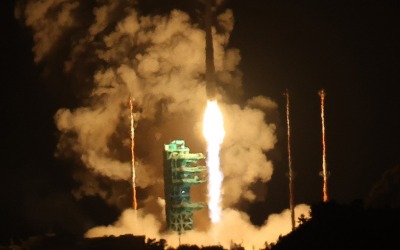 누리호 새벽 1시 13분 이륙…첫 야간 발사