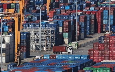 9월 경상수지 135억달러 흑자…반도체 수출호조에 동월기준 최대