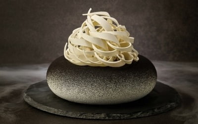 서울신라호텔, 연말 앞두고 50만원짜리 '트러플 케이크' 내놔