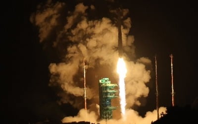 [속보] 누리호 부탑재위성 큐브위성 12기 모두 분리 확인