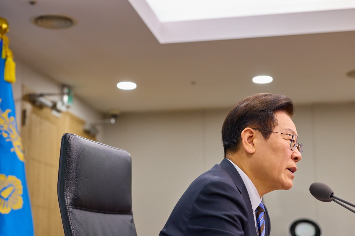 [속보] 李대통령 "울산화력 사고 가슴 미어져…국민안전 책임자로 송구"