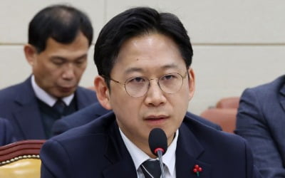 KT, 쿠팡 불똥 튀나…국회서 '위약금 면제, 영업정지' 요구