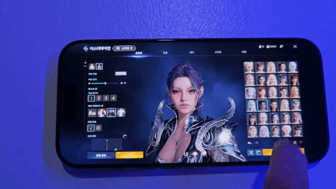 삼성 공세 지켜보던 애플도 참전…'게이밍 아이폰' 띄운다 [영상]