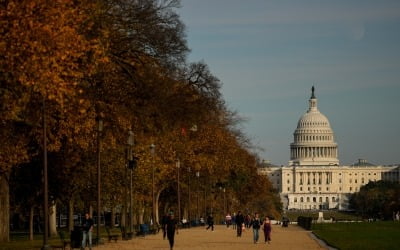 美 국채 잔액 첫 30조달러 돌파…팬데믹 이후 7년 만에 두 배 증가