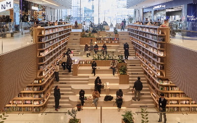 '아파트 속 스타필드'...파주 운정에 1호점