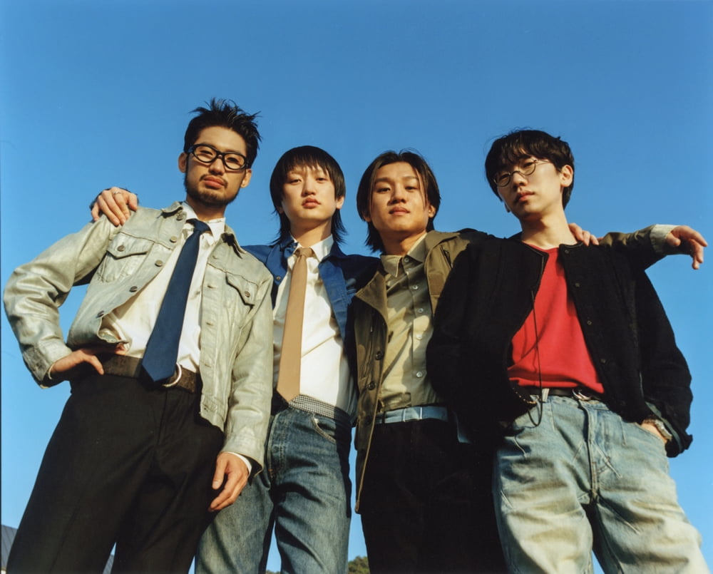 실리카겔, 연말까지 달린다…새 싱글 '빅 보이드' 오늘 발매