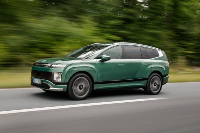 "6명 타도 넉넉해"…현대차 아이오닉9, 獨 전문지 우수 평가