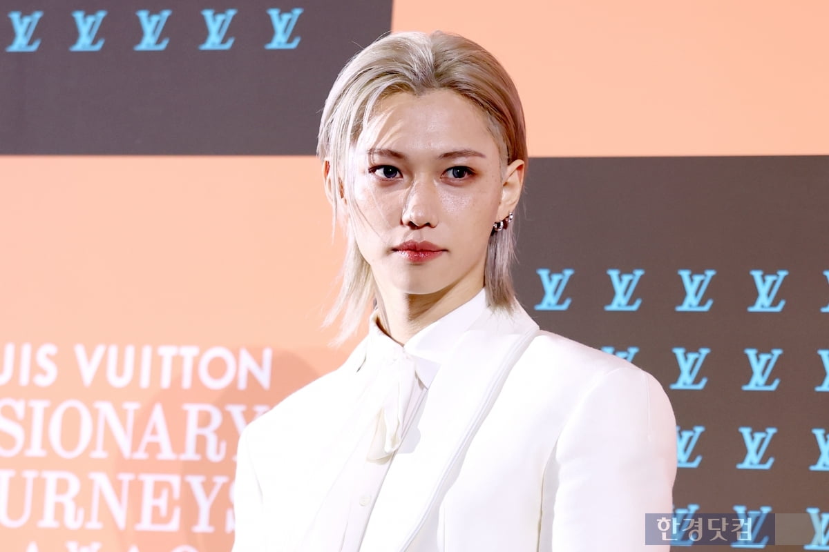 [포토+] 스트레이 키즈 필릭스, '자체발광 빛나는 존재감'