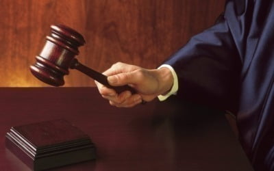 보이스피싱 사기당했는데…흉기 들고 누나집 찾아간 50대