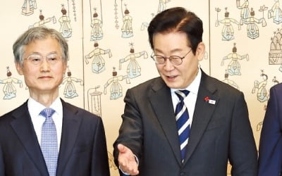 李 "밝혀지지 않은 것 너무 많아"…與, 내란재판부·2차 특검 '속도'