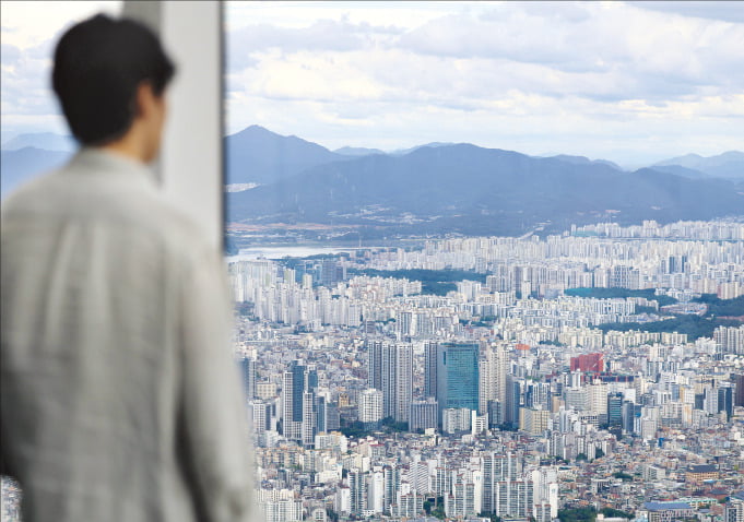 [책마을] 부동산 대혼란기…지도에 없는 입지의 서사를 읽어라