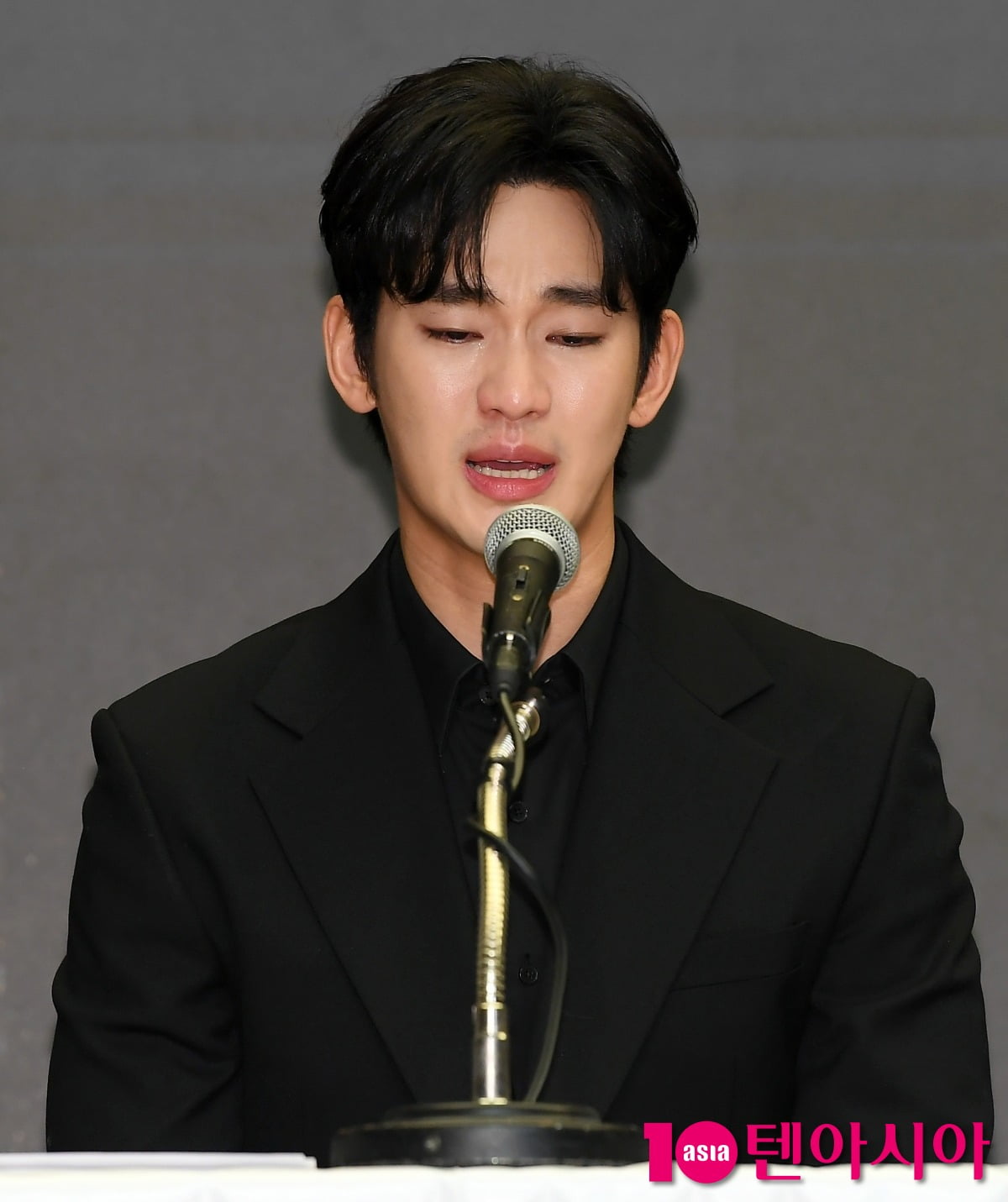 キム・スヒョンと故キム・セロンを巡る真実攻防、SBS『気になる話Y』放送中止の背景