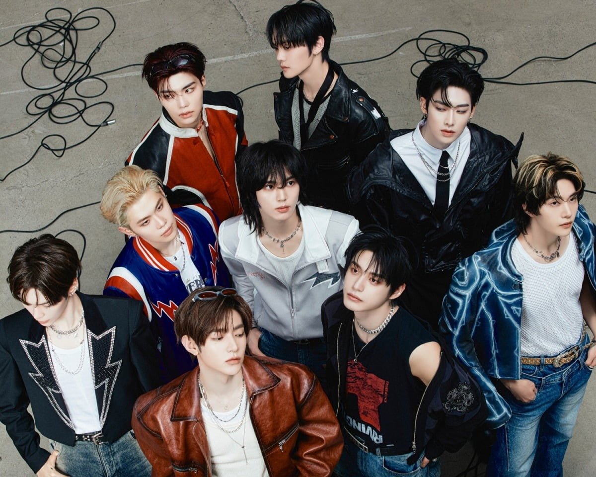 ゼロベースワン、ファンの愛に応え活動2ヶ月延長決定