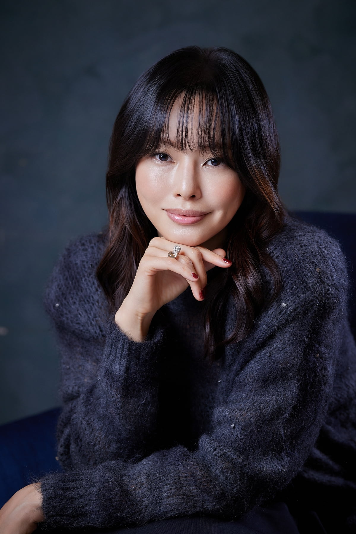 Lee Ha-nee Joins 'The Neighbors Upstairs' Thanks to Gong Hyo-jin's Suggestion