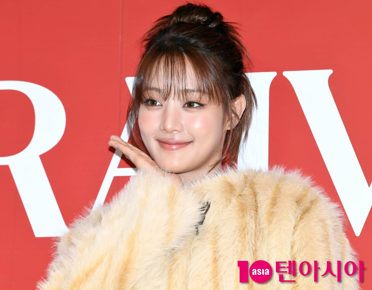 (G)アイドルのミンニ、ソウルでの「SWEET HOLIDAY」イベントに登場