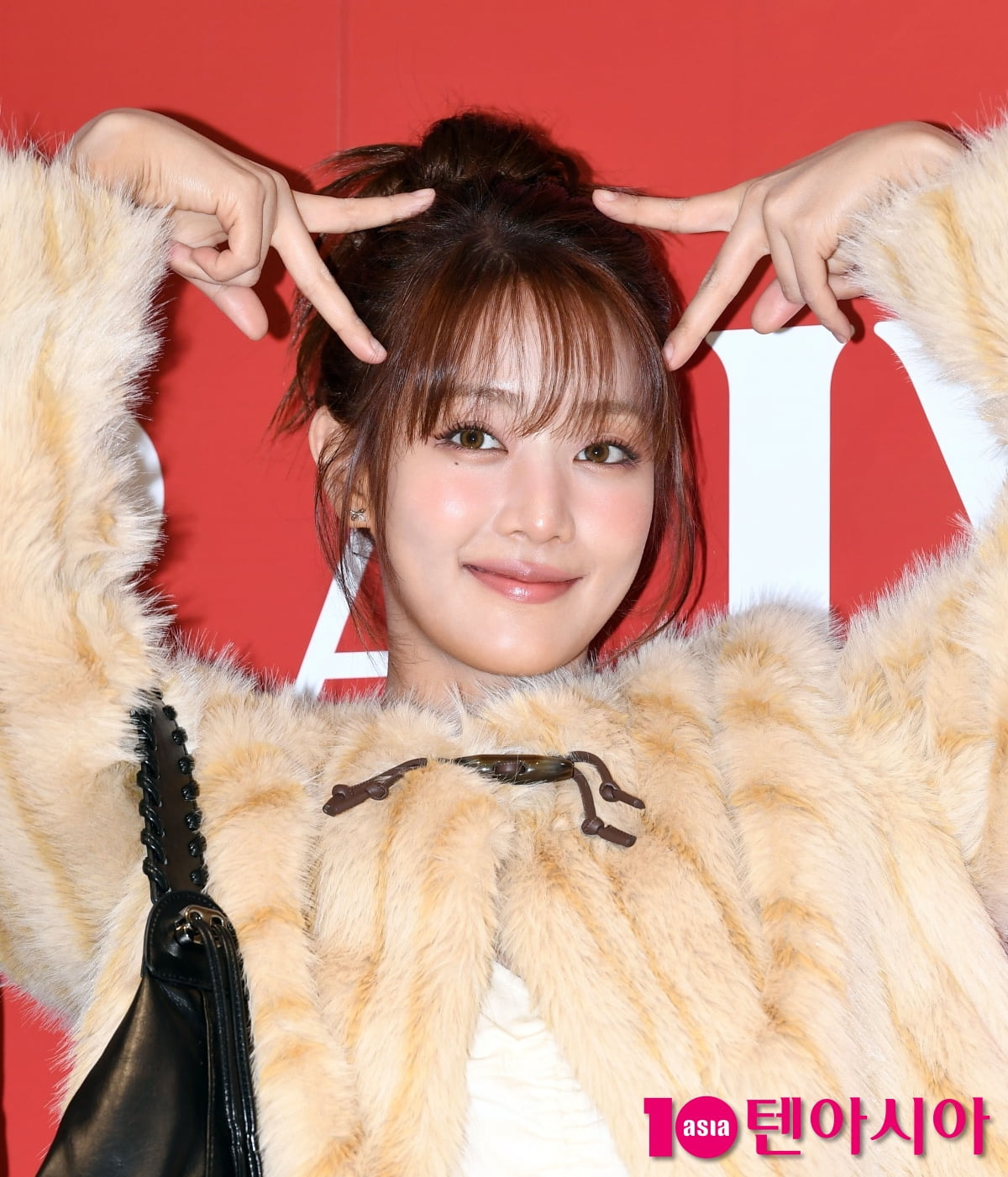 (G)アイドルのミンニ、ソウルでの「SWEET HOLIDAY」イベントに登場