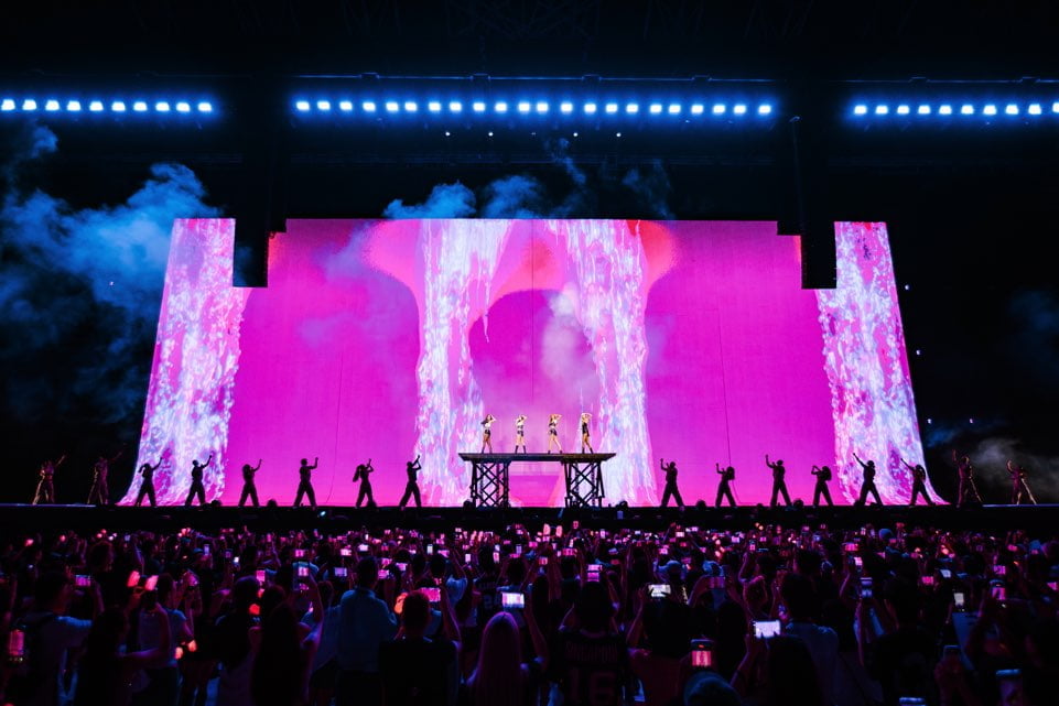 BLACKPINK Captivates 150,000 Fans in Singapore with Spectacular Performance