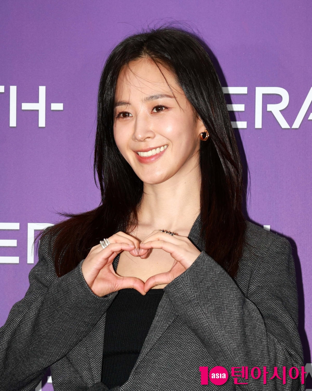 Girls' Generation's Yuri Named 'Artist of the Month' for December
