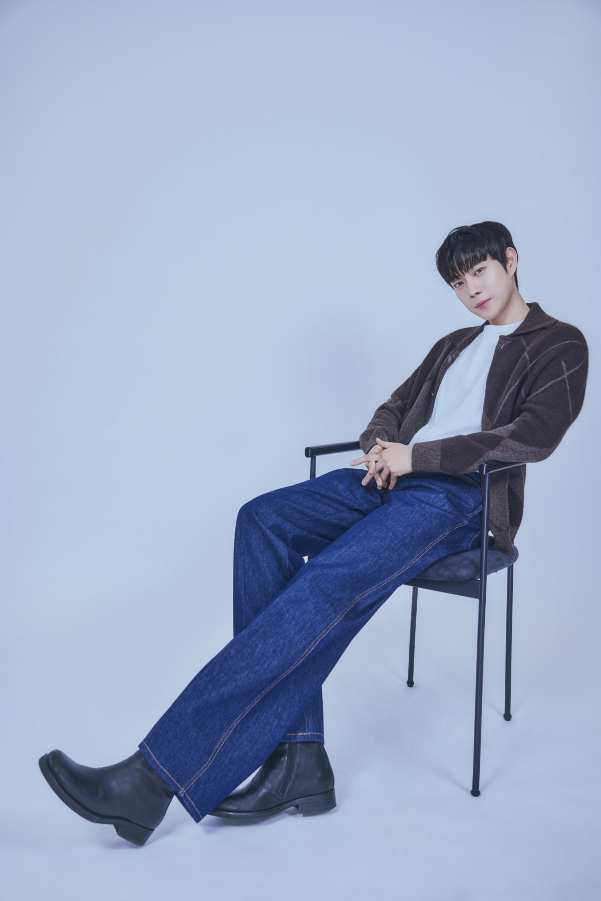 Actor Kim Young-dae Reflects on Career Milestone with 'Dear X' and Upcoming Military Service