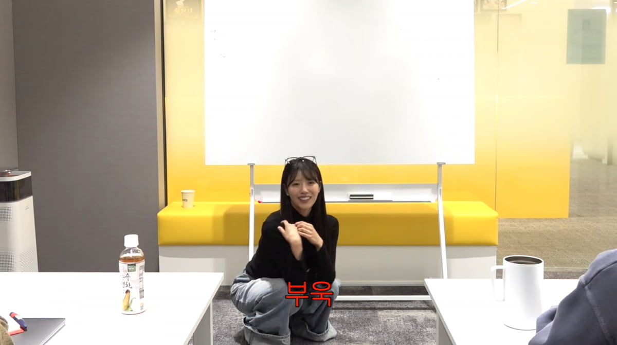 Lee Mi-joo Shares Hilarious Anecdotes and Life Advice on YouTube