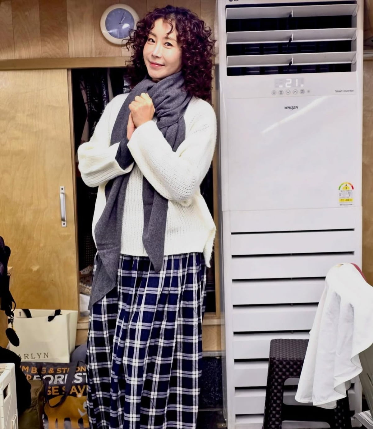 South Korean Actress Han Da-gam Stuns with Bold New Look on Instagram