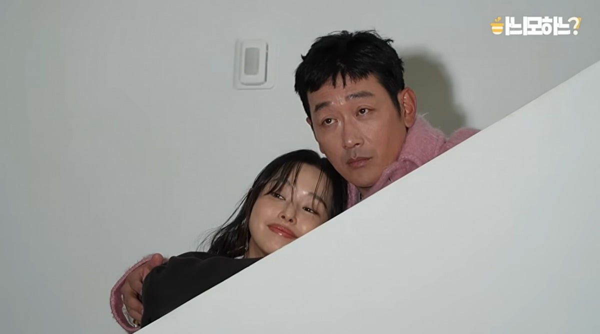 イ・ハニとハ・ジョンウ、驚きの若々しさで視線を集める