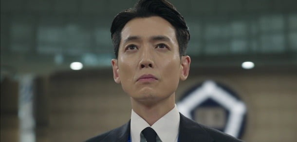 Drama 'Pro Bono' Premieres with Intriguing Plot and Strong Ratings