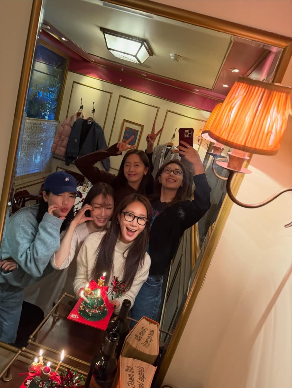 少女時代のクォン・ユリ、誕生日を迎えた明るい笑顔とファンの熱い反応