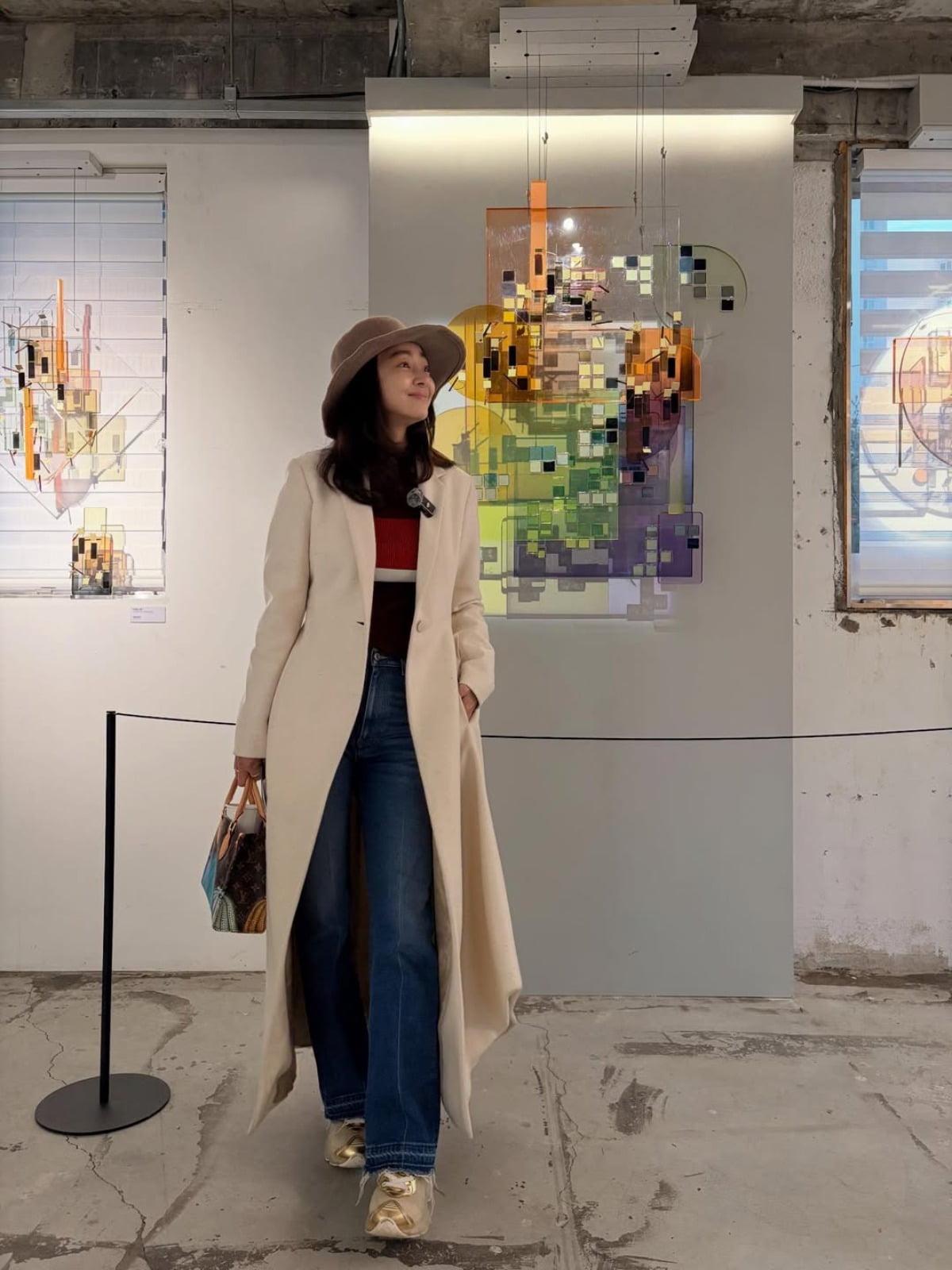 セ・ヒョリム、優雅なファッションで近況報告