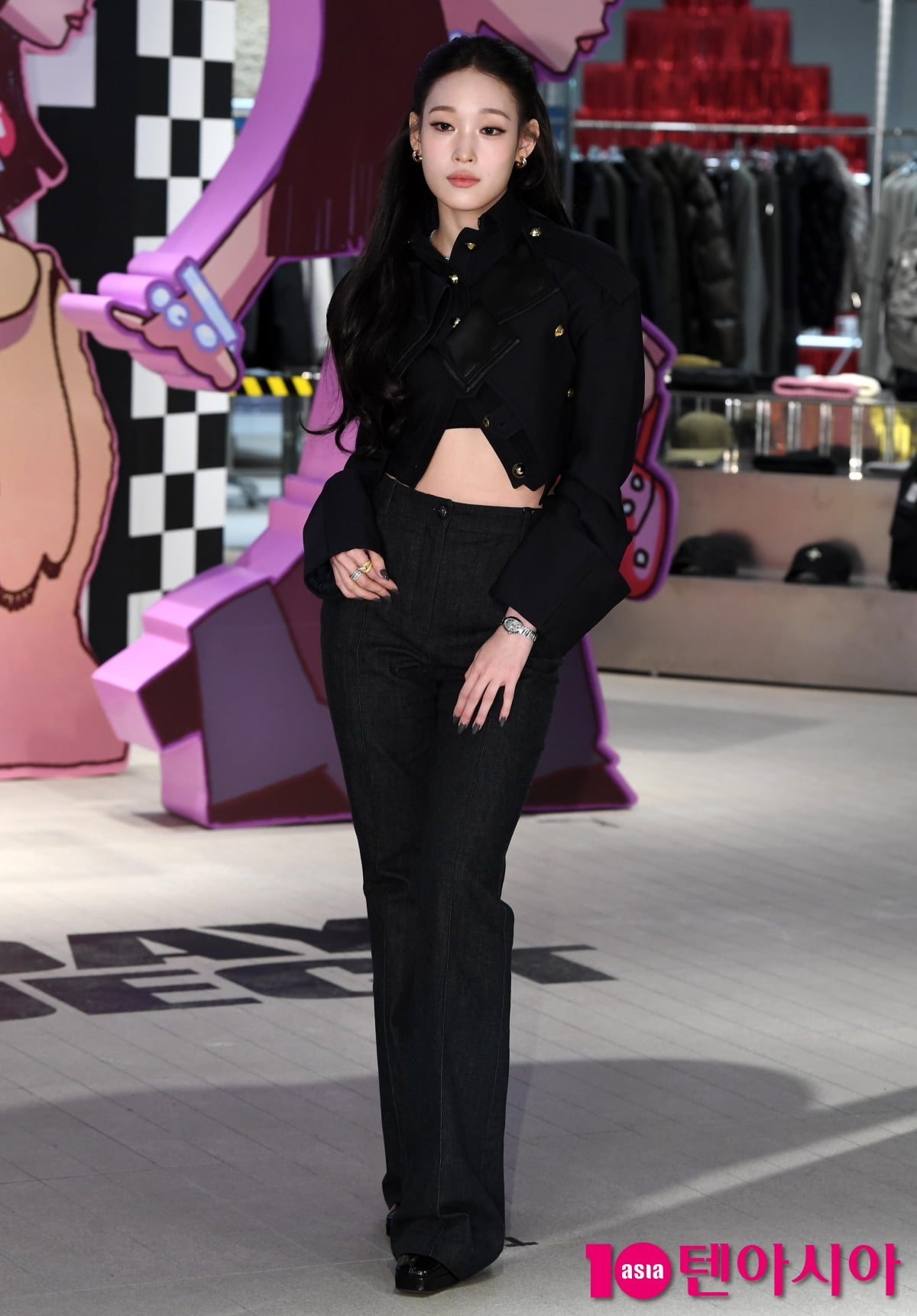 ALLDAY PROJECT's Annie Shines at Pop-Up Store Event for Debut EP Release