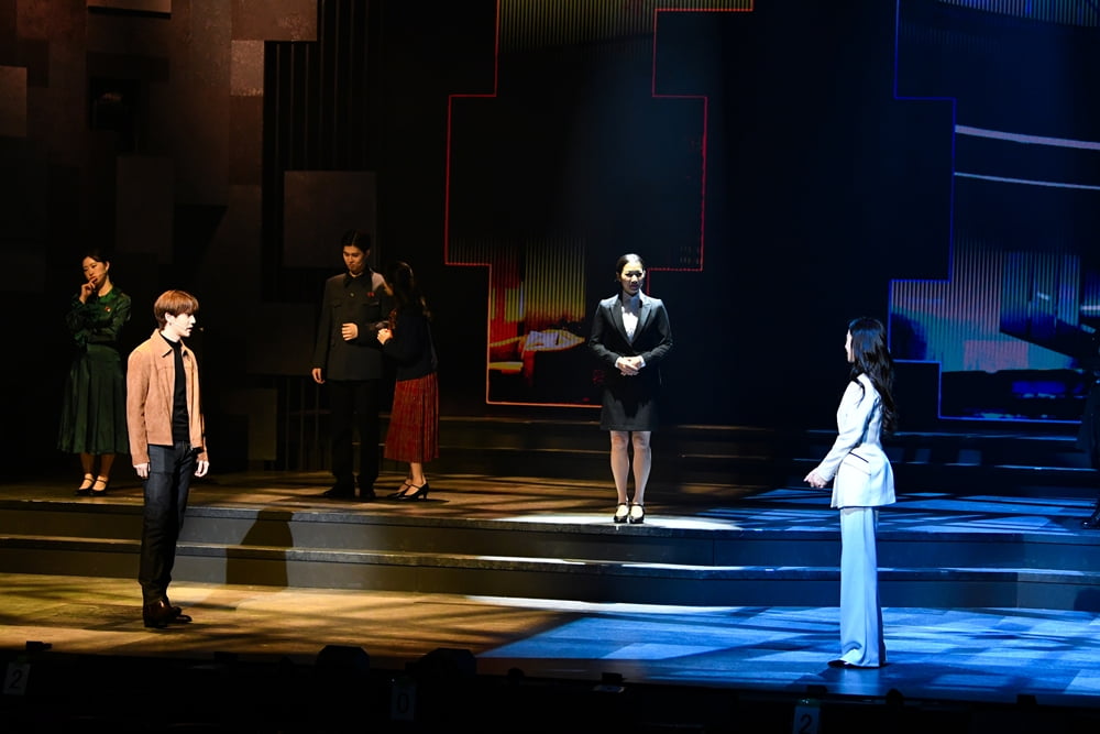 Kazuta of n.SSign Shines in Musical Debut with 'Crash Landing on You'