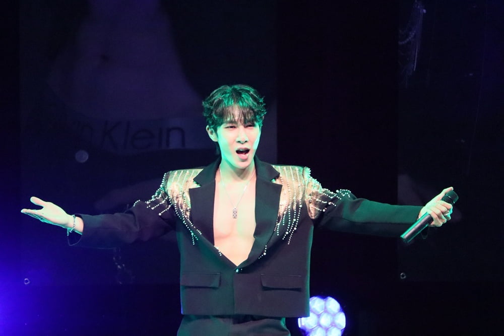 トロットグループ「サムチョンサ」が日本で初の単独コンサートを成功裏に終了