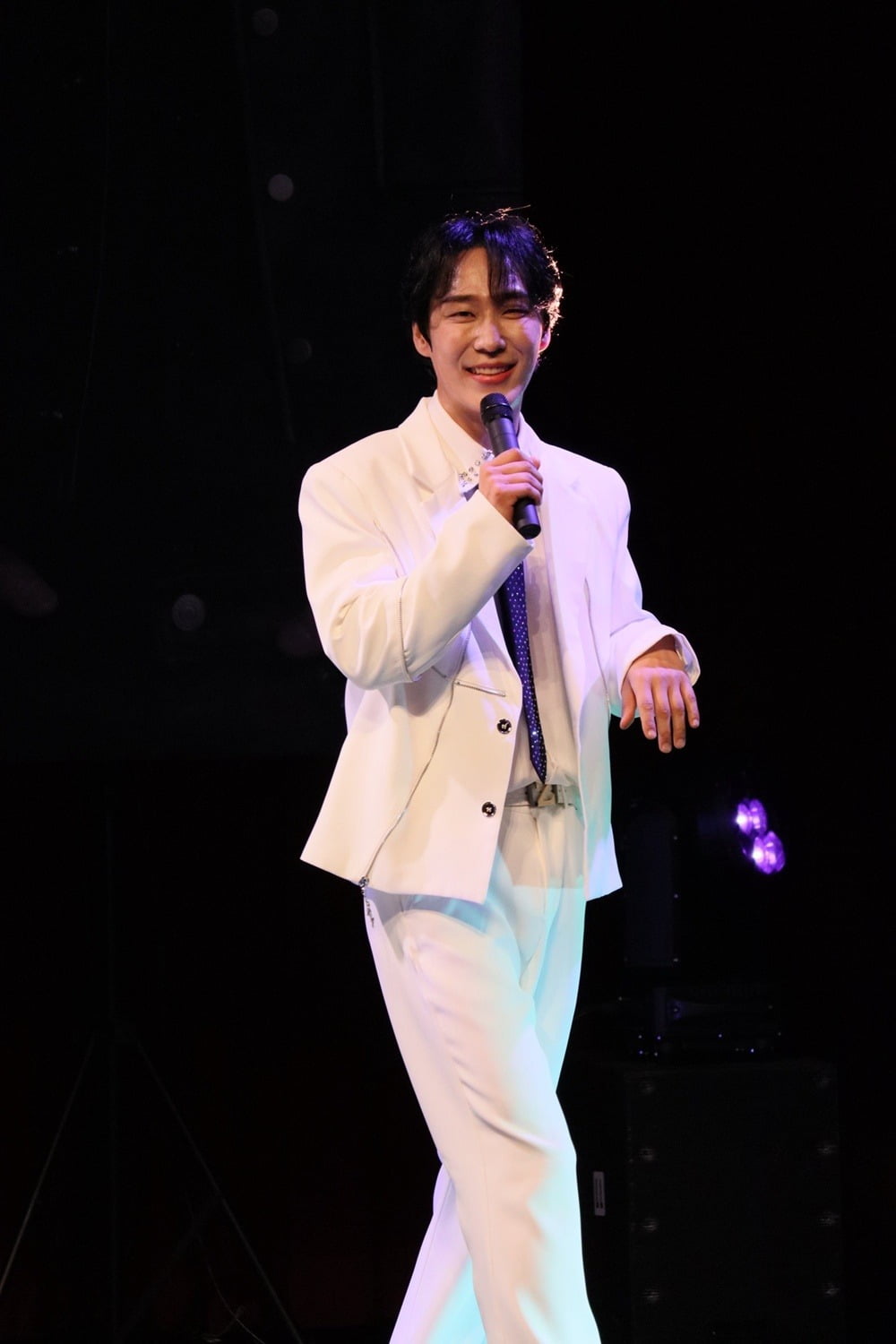 トロットグループ「サムチョンサ」が日本で初の単独コンサートを成功裏に終了