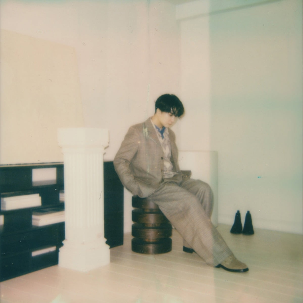 Singer-Songwriter Yoon Hyun-sang Returns with R&B Ballad 'Corduroy Coat'