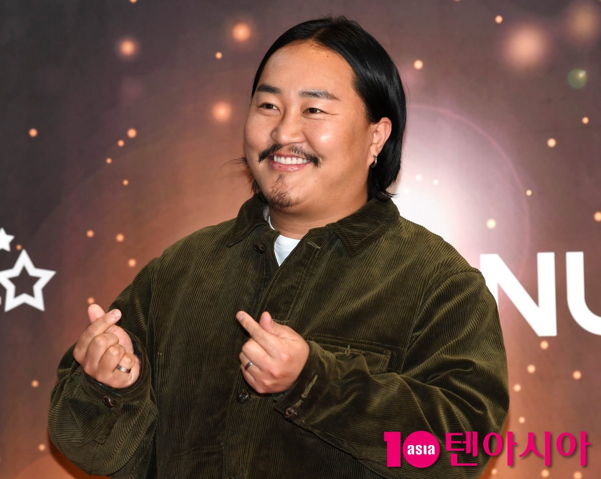 Jo Jae-joo Shines at the 33rd Korea Culture and Entertainment Awards in Seoul