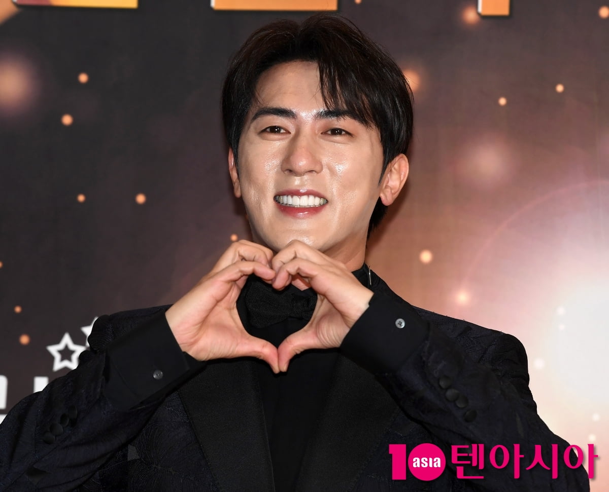 キム・ウォンフン、第33回大韓民国文化芸能大賞授賞式に出席