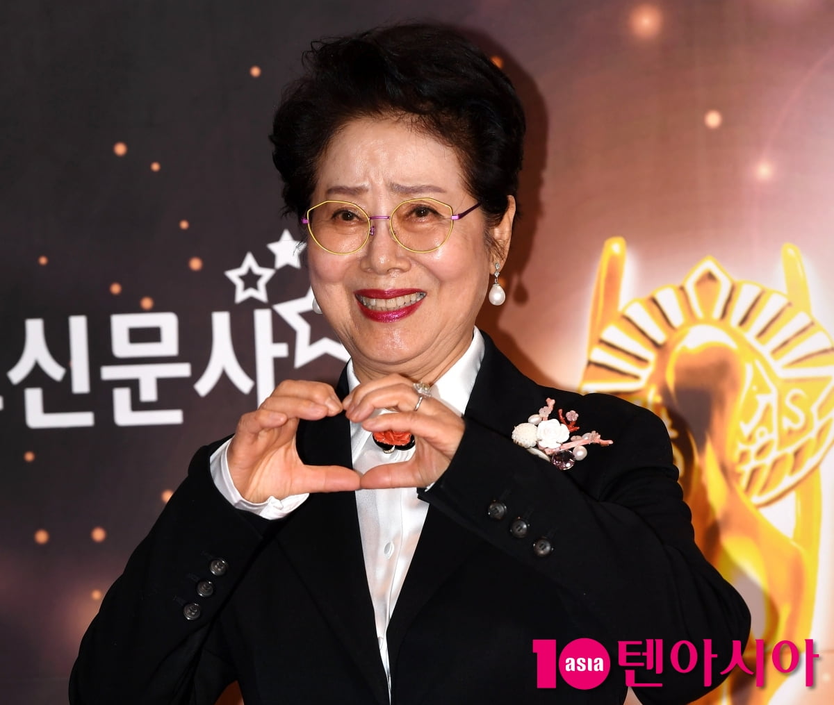 ソン・ウ・ヨンニョ、第33回大韓民国文化芸能大賞授賞式に出席