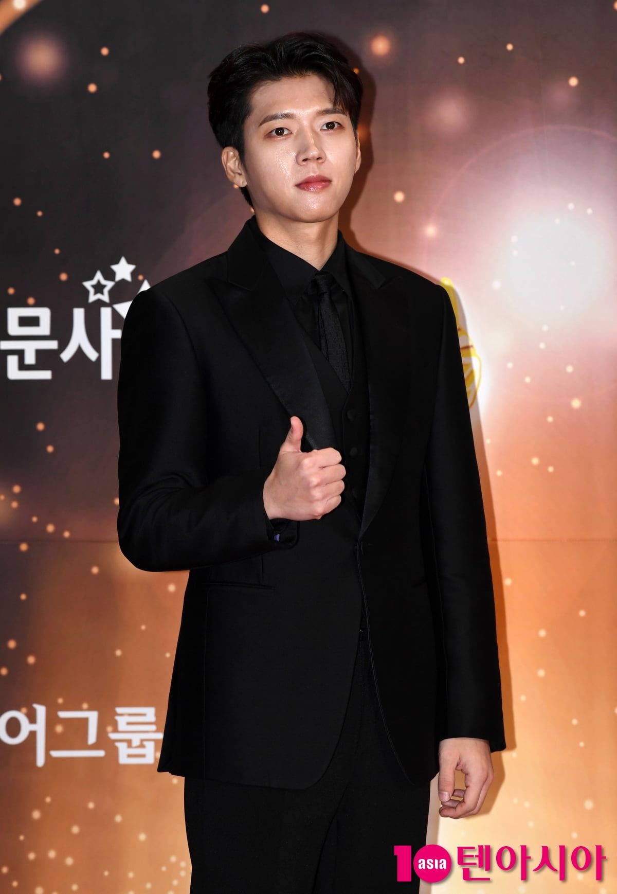 K-Pop Star Nam Woo-hyun Attends the 33rd Korea Culture and Entertainment Awards
