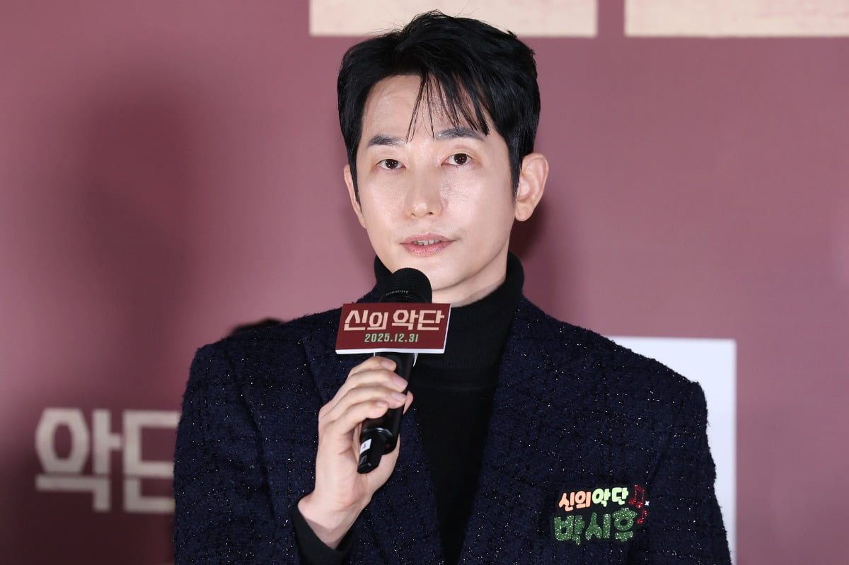 박시후, '불륜 주선' 루머에 입 열었다 "명백한 허위…법의 심판에 맡길 것"