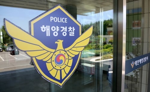 [속보] 金 총리, 태안 어선 전복 사고에 "인명구조 최우선" 긴급지시