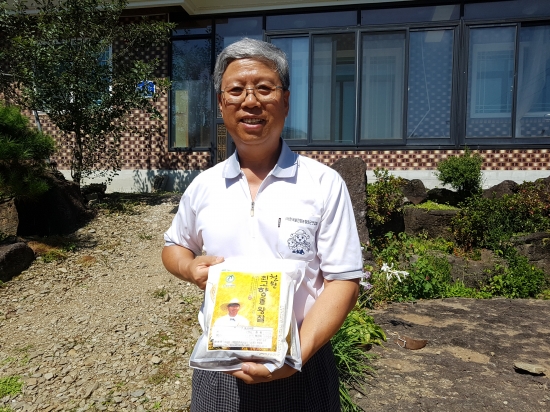[한경·네이버 FARM] "난 '들이대' 출신이야"… '찬밥이 맛있는 쌀' 철원오대쌀 브랜드 키워낸 매출 3억 쌀농부