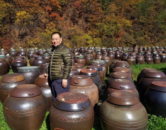 [한경·네이버 FARM] 연 매출 40억원… 약콩으로 정선 농가 '돈 걱정' 없앤 간장아저씨