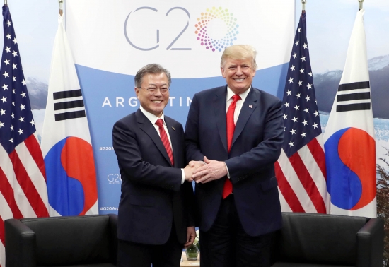 G20에서 만난 한-미 정상