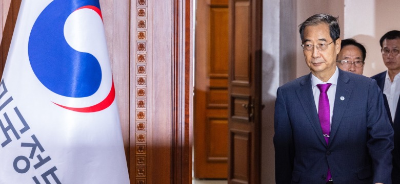 <font color="#ee4c4c">속보 </font>한덕수 국무총리 해임건의안 가결…헌정 사상 처음