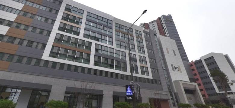 "불안해 못 살겠다"…강남 아파트 입주한 공무원들 '발칵'